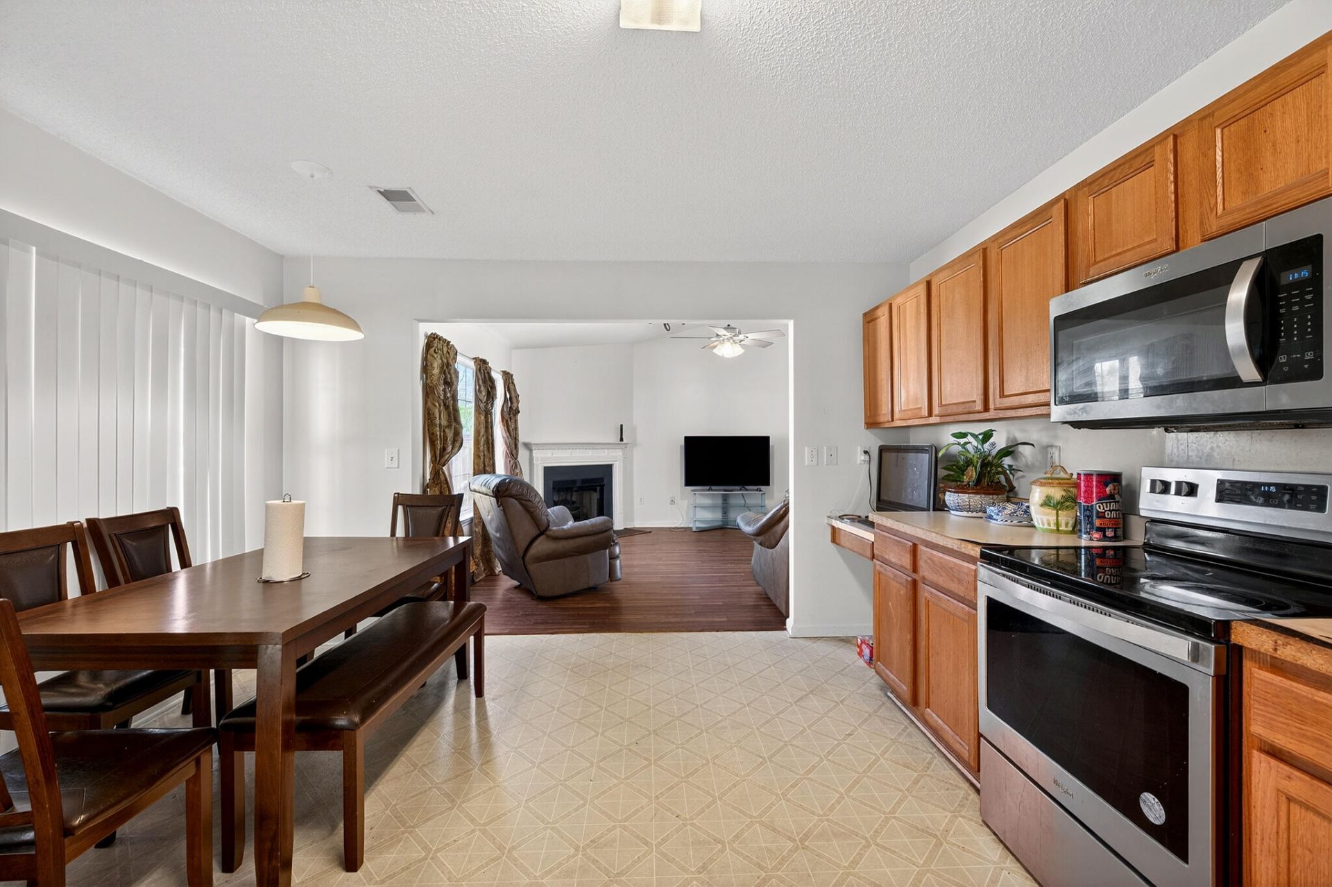 319 Truluck Drive Photo 8