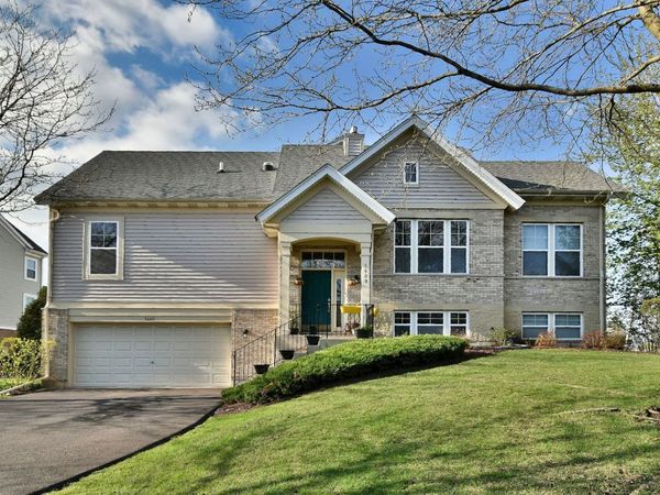 5600 Cloverdale Road , Hanover Park, IL 60133