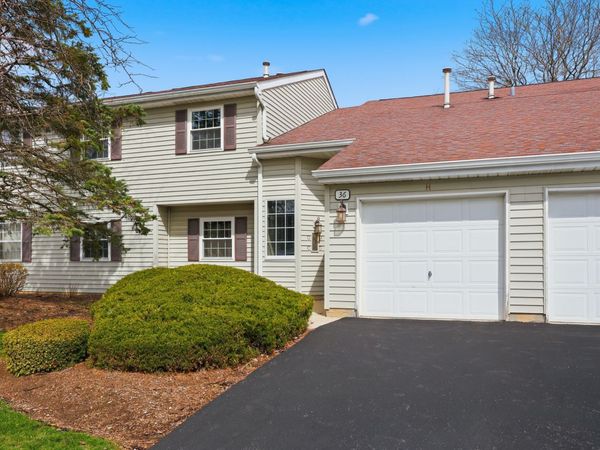 36 Gant Circle , Unit H, Streamwood, IL 60107