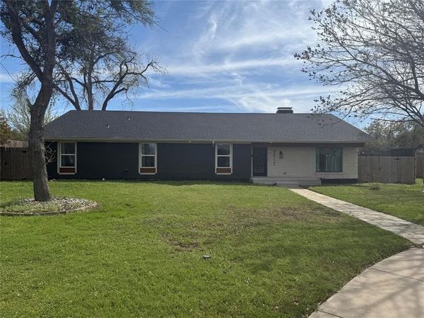 2517 Canterbury Court, Carrollton, TX 75006