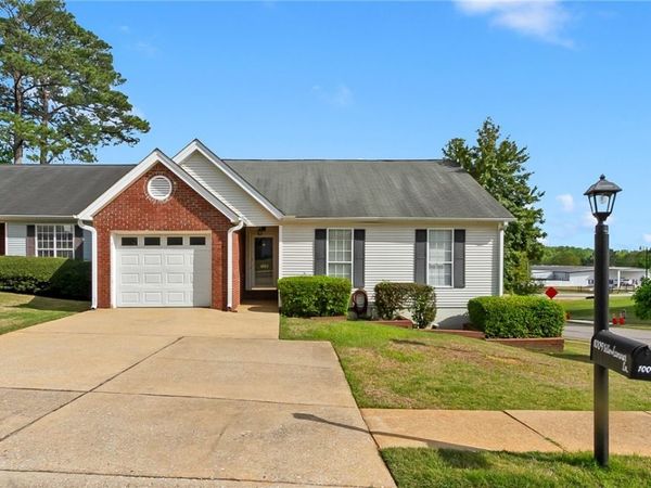 1009 Yellowhammer Lane , Northport, AL 35476