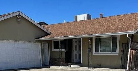 6649 Steiner Dr, Sacramento, CA 95823 Photo