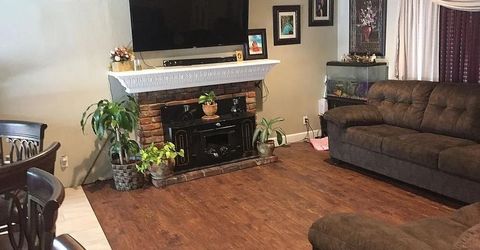 6649 Steiner Dr, Sacramento, CA 95823 Photo