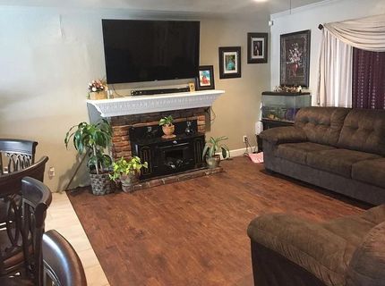 6649 Steiner Dr, Sacramento, CA 95823 Photo