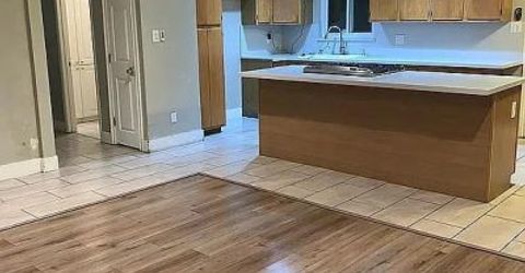 6649 Steiner Dr, Sacramento, CA 95823 Photo