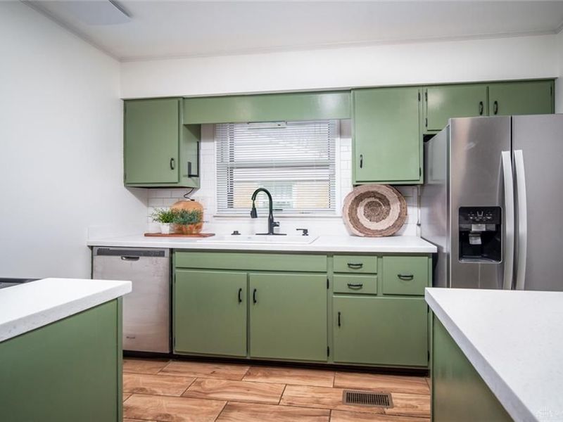 5828 Jassamine Drive, Miami Township, OH 45449 Photo 11