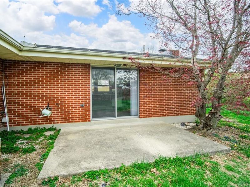 5828 Jassamine Drive, Miami Township, OH 45449 Photo 27