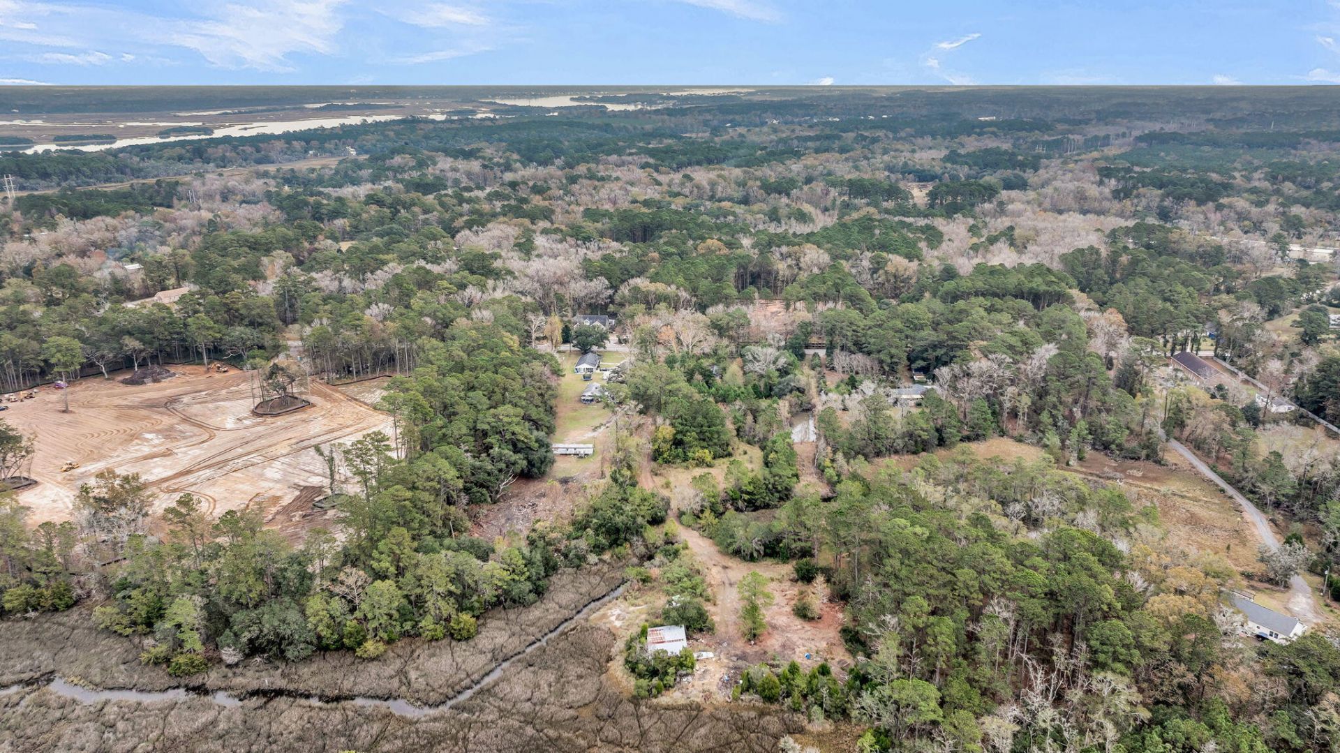 672 Main Road  Photo 10