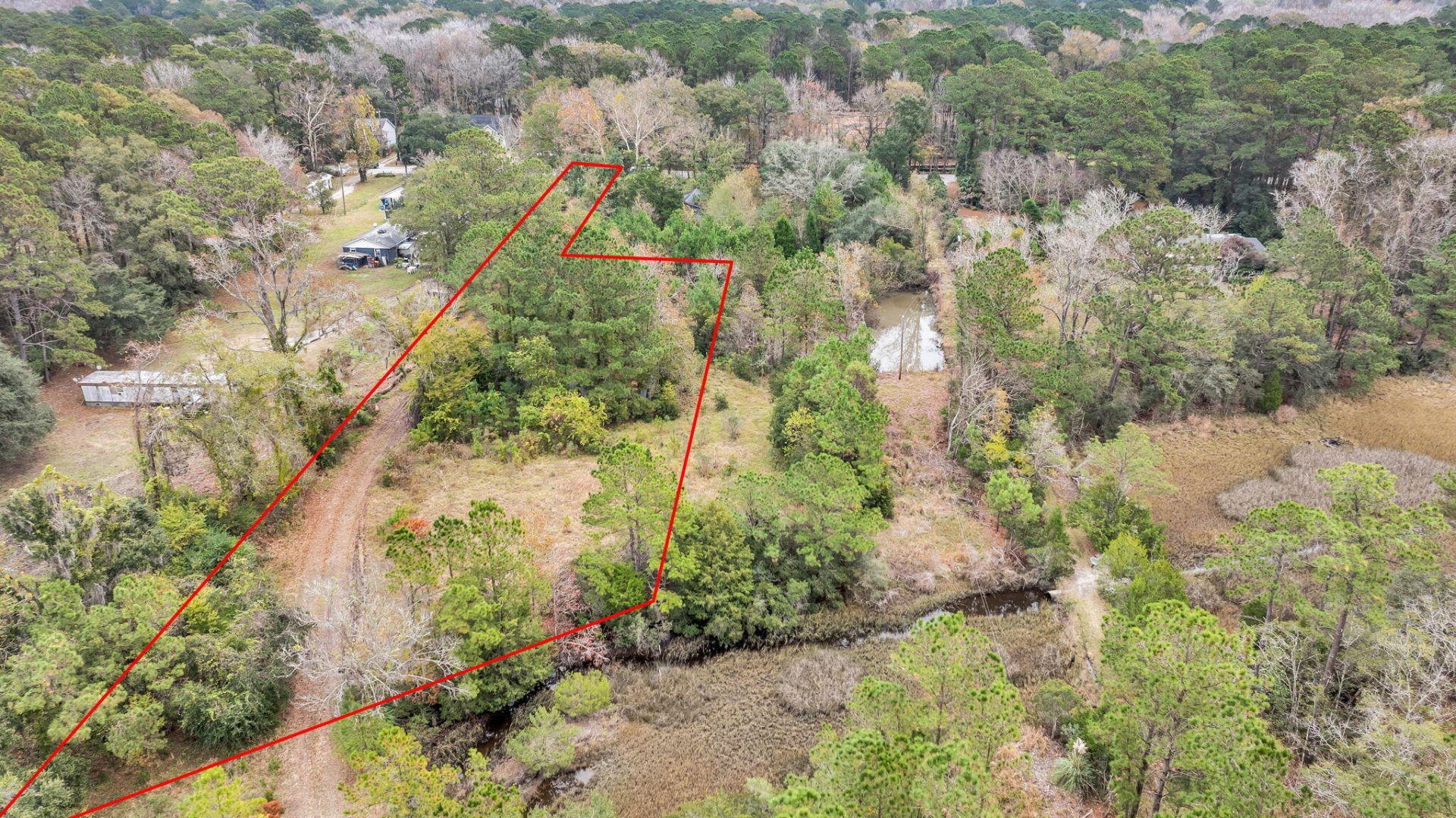 672 Main Road  Photo 17