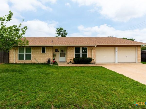 902 Lynn Lane, Copperas Cove, TX 76522
