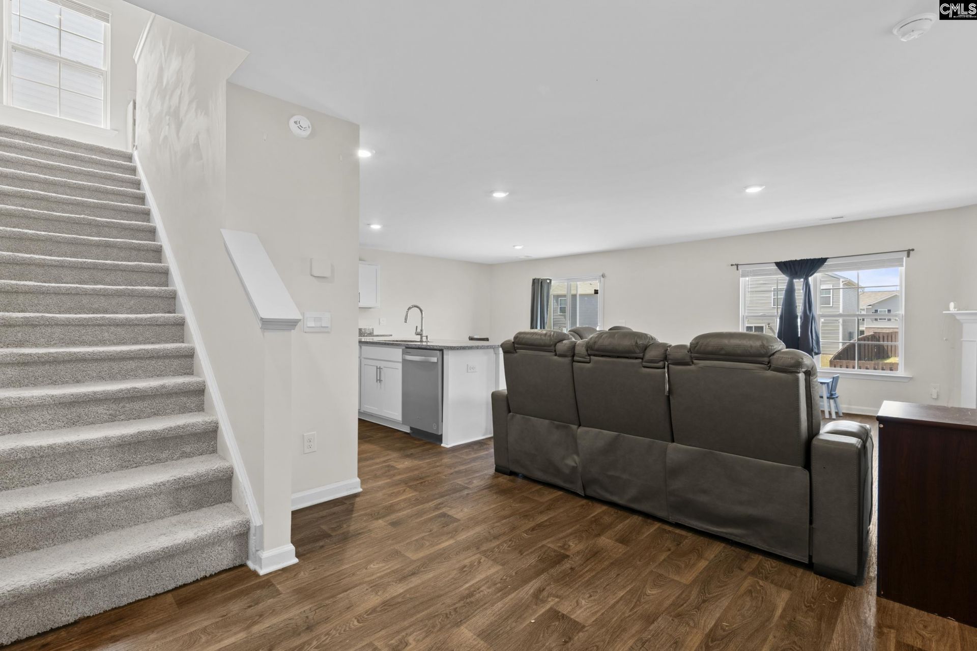 2097 Elmridge Rd  Photo 5