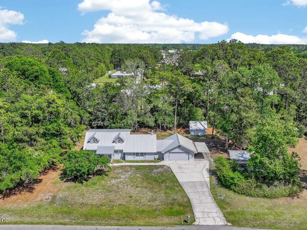 116 ROUND LAKE Circle, Palatka, FL 32177