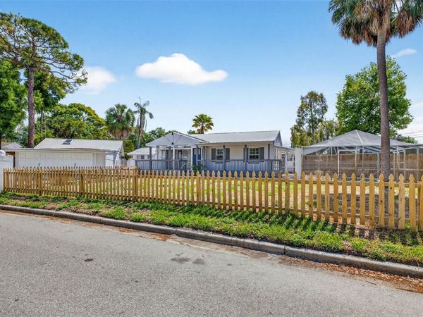 3620 E TAMPA CIRCLE, TAMPA, FL 33629