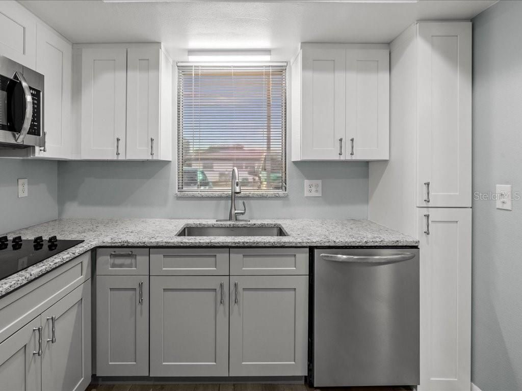 403 SE 43rd Terrace Terrace, Unit A-6, Cape Coral, FL 33904 Photo