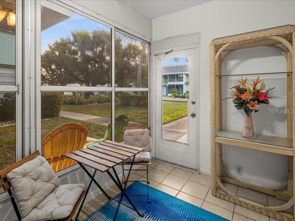 403 SE 43rd Terrace Terrace, Unit A-6, Cape Coral, FL 33904 Photo