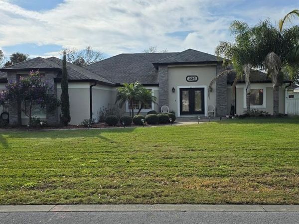 336 LAKECREST DRIVE , TAVARES, FL 32778