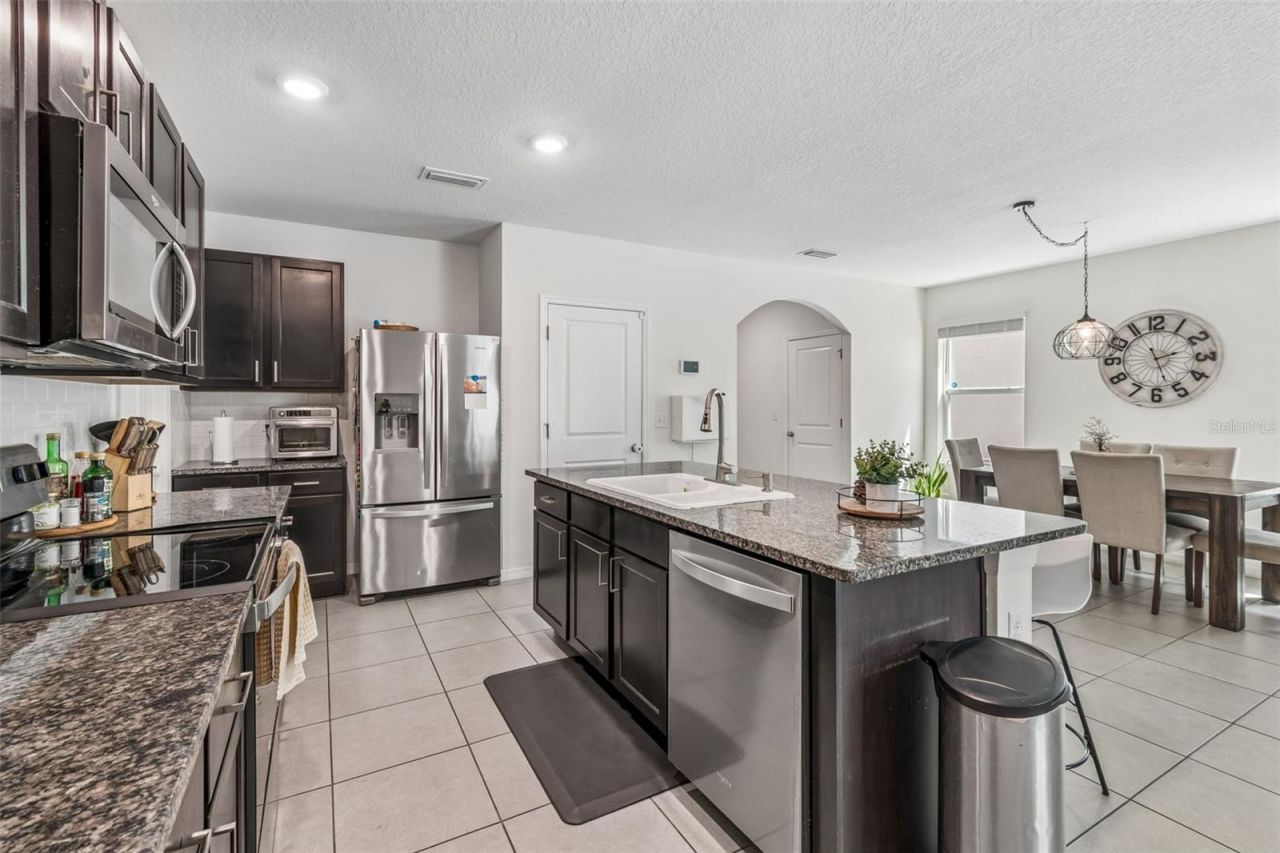 9124 Water Chestnut Drive , Temple Terrace, FL 33637 Photo