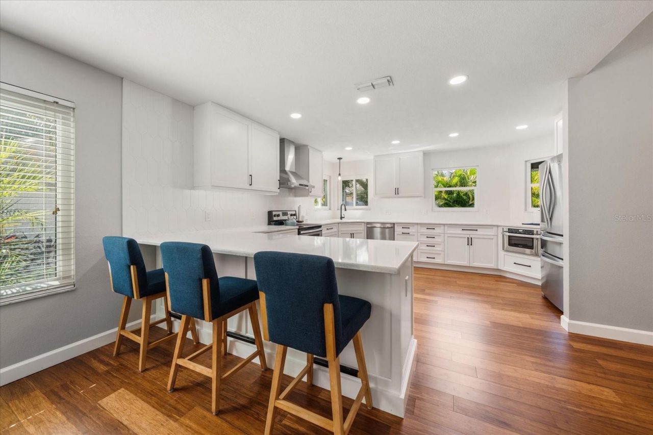 2929 Longbrooke Way , Clearwater, FL 33760 Photo