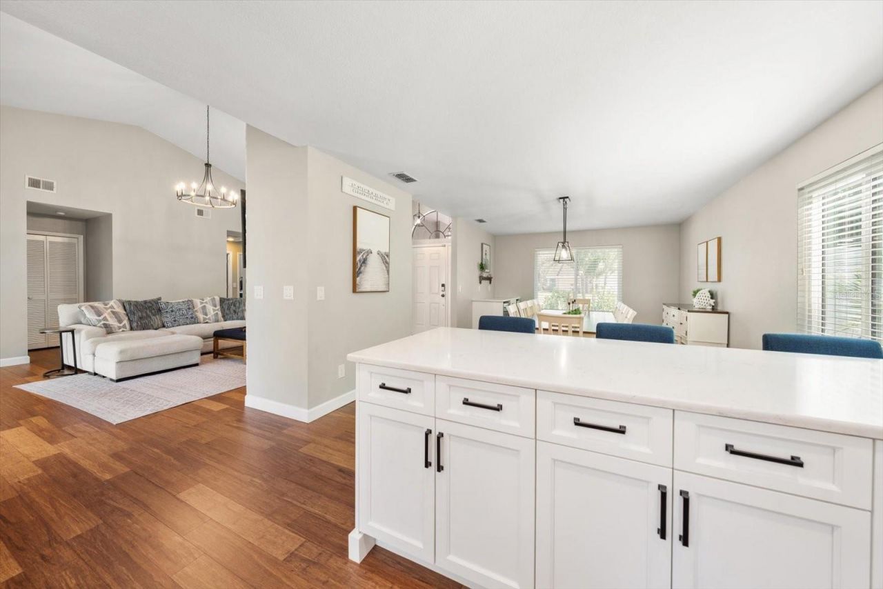 2929 Longbrooke Way , Clearwater, FL 33760 Photo