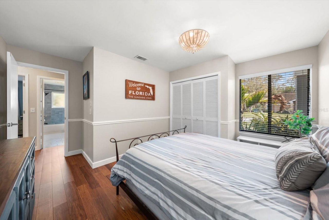 2929 Longbrooke Way , Clearwater, FL 33760 Photo