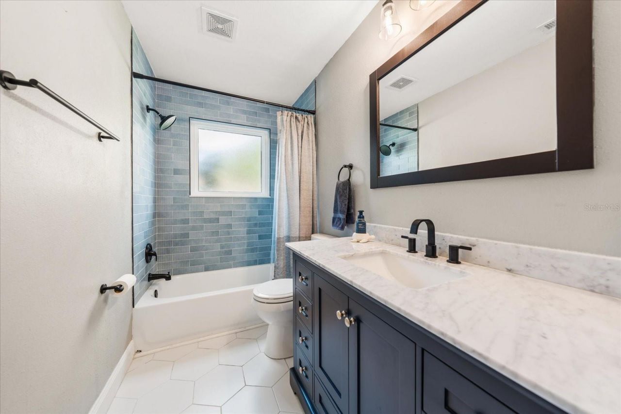 2929 Longbrooke Way , Clearwater, FL 33760 Photo