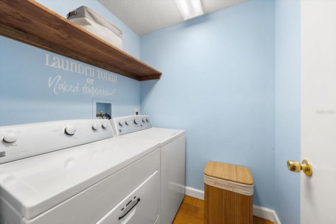 2929 Longbrooke Way , Clearwater, FL 33760 Photo