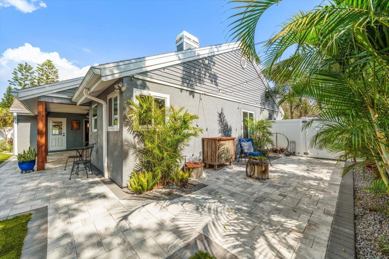 2929 Longbrooke Way , Clearwater, FL 33760 Photo