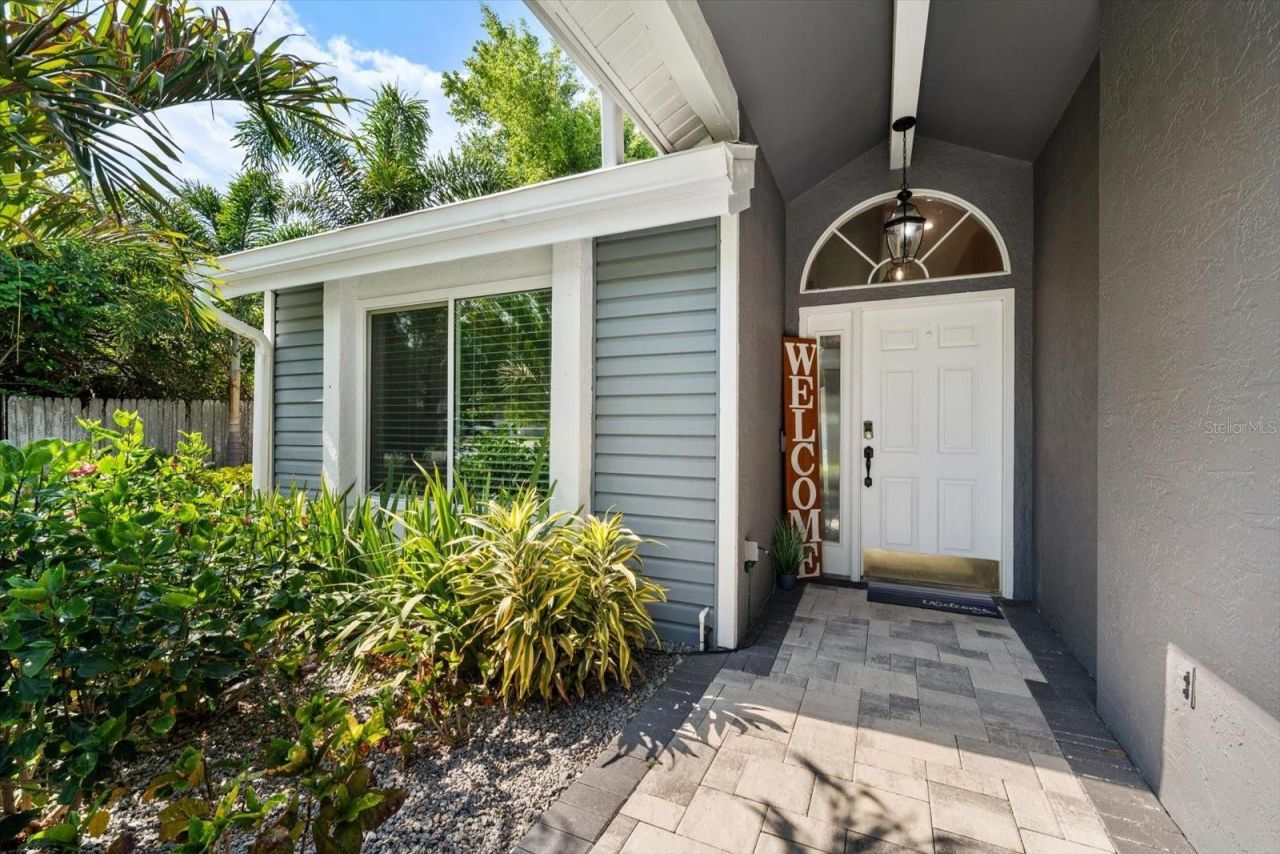 2929 Longbrooke Way , Clearwater, FL 33760 Photo