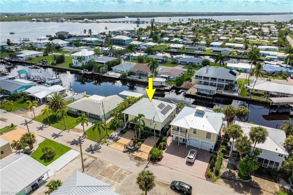 2761 Geary St, Matlacha, FL 33993 Photo