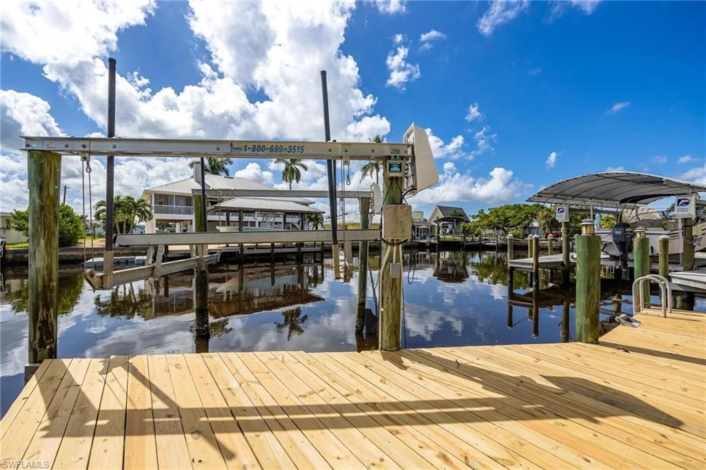 2761 Geary St, Matlacha, FL 33993 Photo