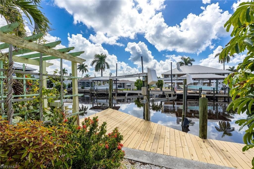 2761 Geary St, Matlacha, FL 33993 Photo