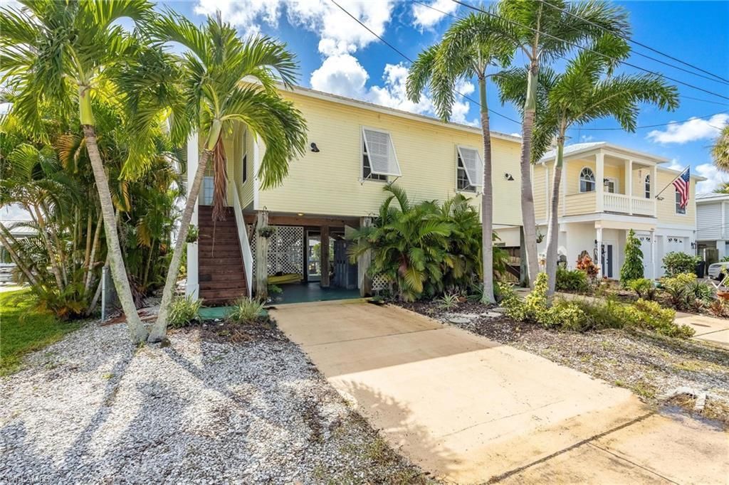 2761 Geary St, Matlacha, FL 33993 Photo