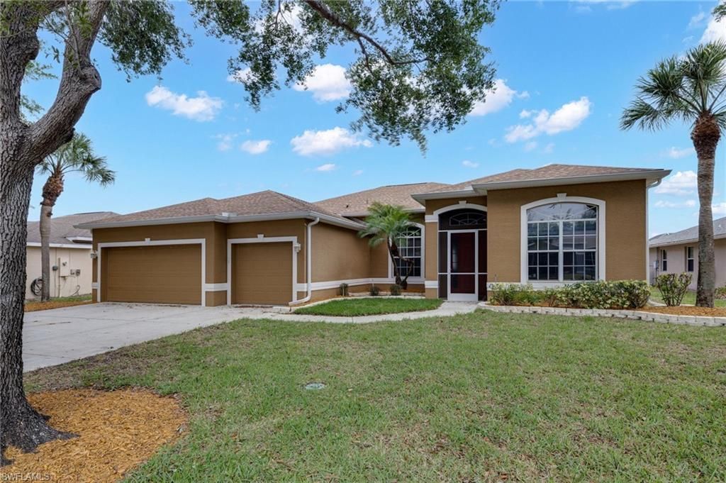 17451 Stepping Stone Dr, Fort Myers, FL 33967 Photo