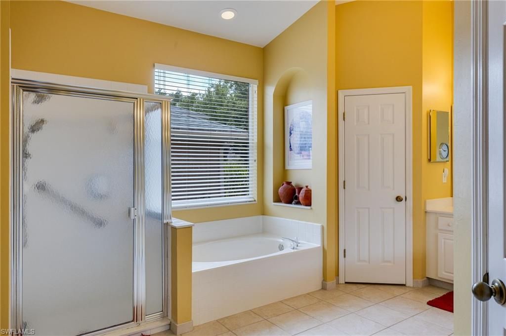 17451 Stepping Stone Dr, Fort Myers, FL 33967 Photo