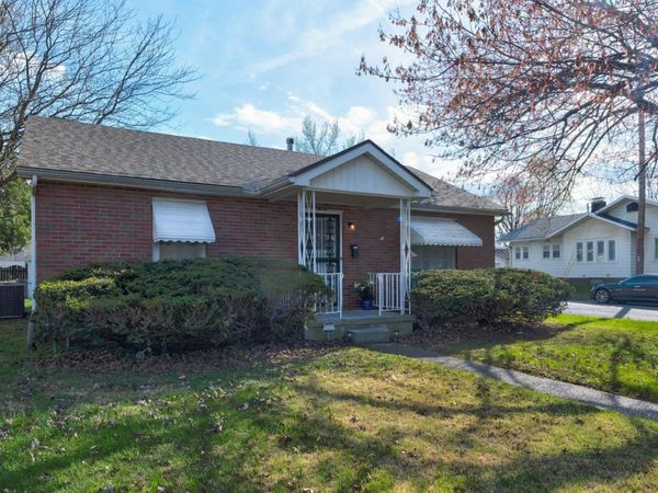1101 Ravenswood Drive, Evansville, IN 47714
