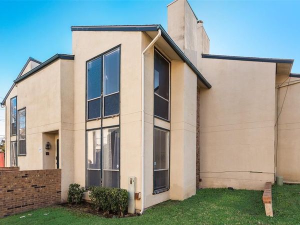 7135 Fair Oaks Avenue, Unit 21, Dallas, TX 75231