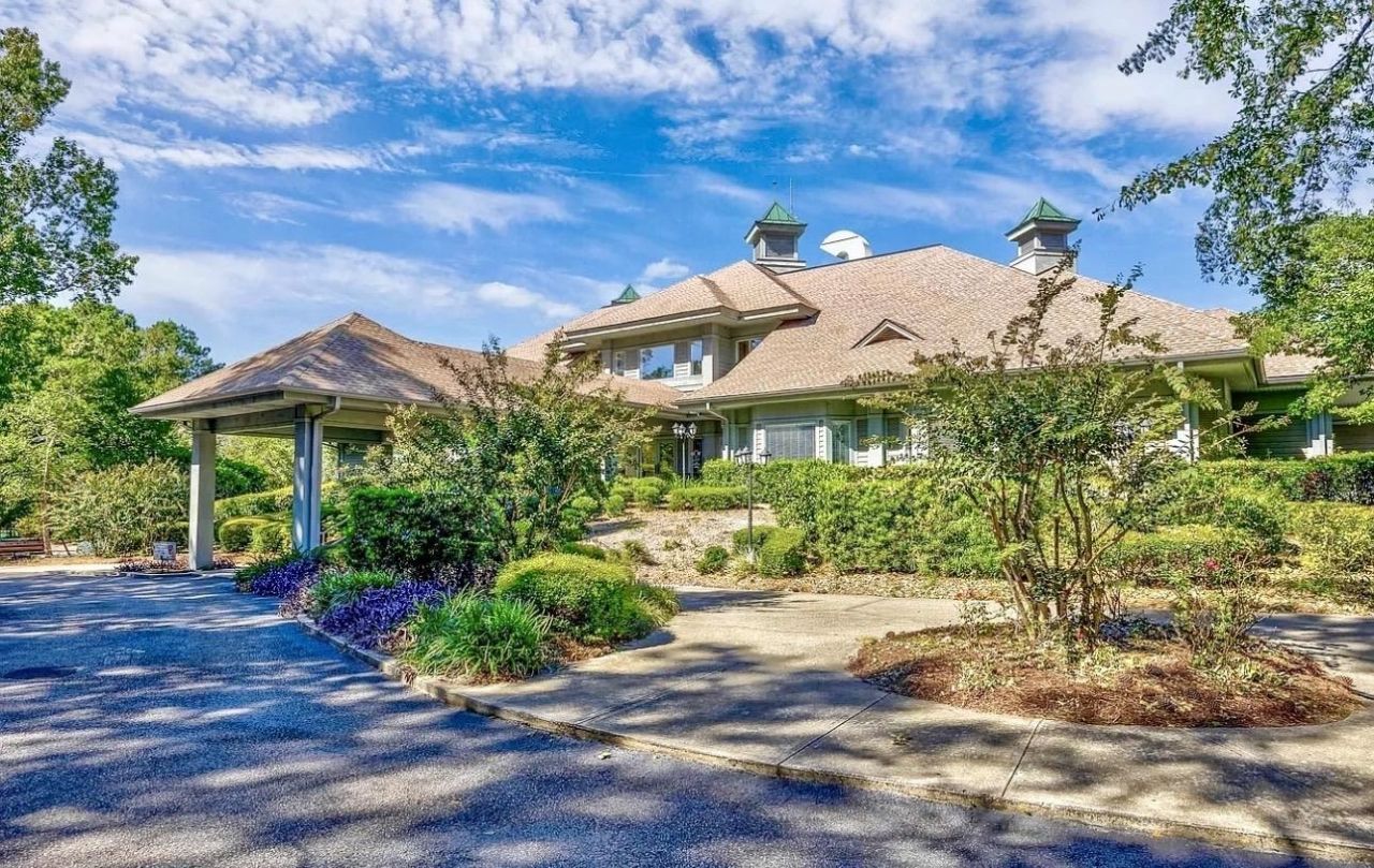 1310 Spinnaker Dr. Photo 10