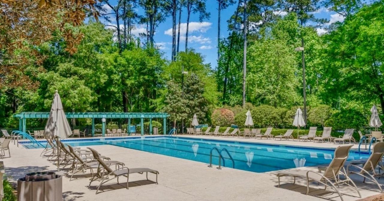 1310 Spinnaker Dr. Photo 18