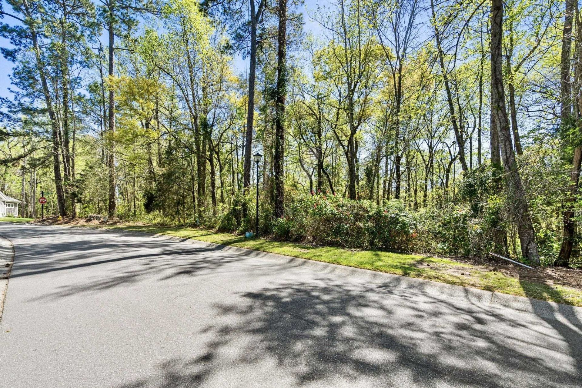 1310 Spinnaker Dr. Photo 33