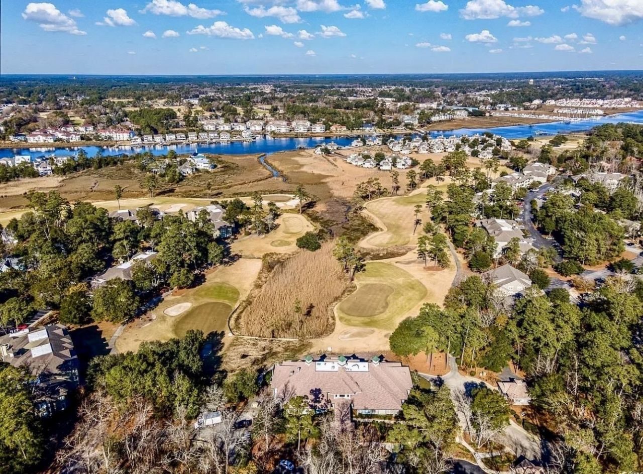 1310 Spinnaker Dr. Photo 7