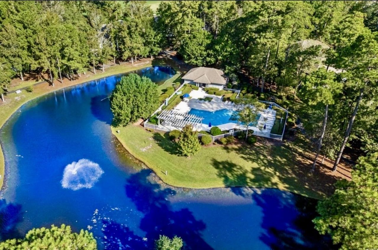 1310 Spinnaker Dr. Photo 9