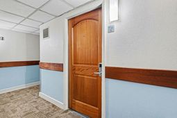 9550 Shore Dr.  photo 4