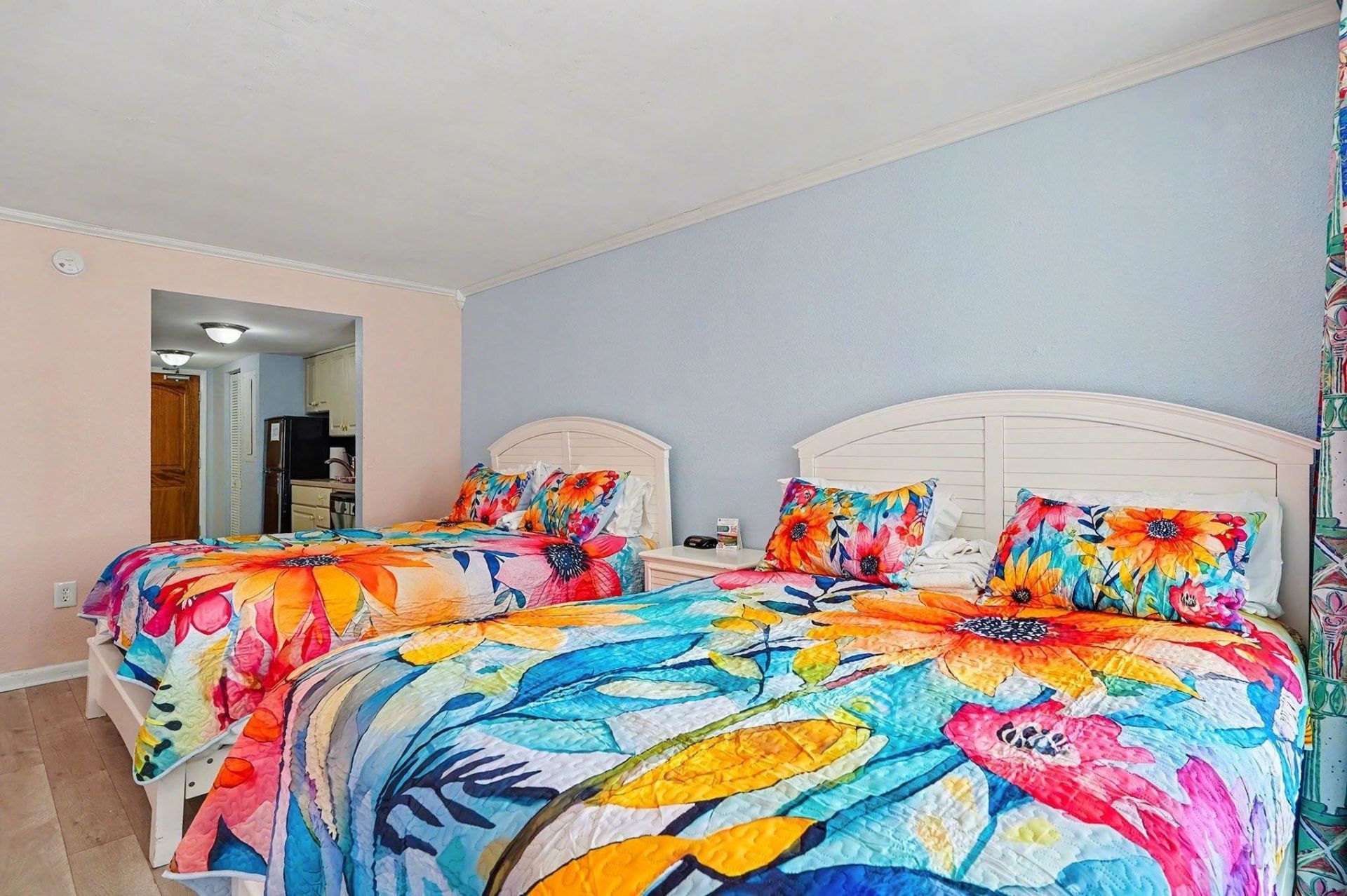 9550 Shore Dr.  Photo 9