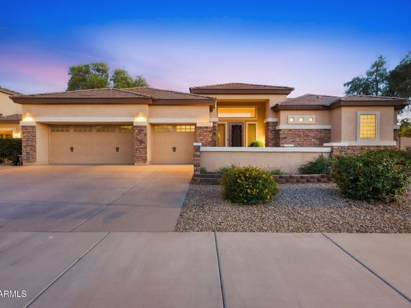 15491 W MEADOWBROOK Avenue, Goodyear, AZ 85395