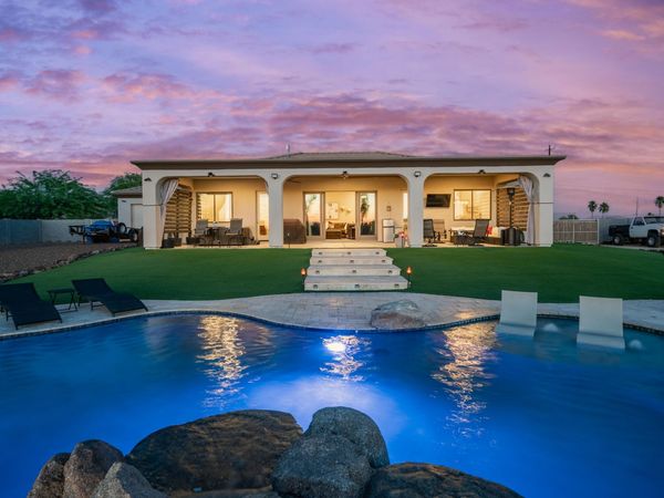 38710 N 15th Avenue, Phoenix, AZ 85086