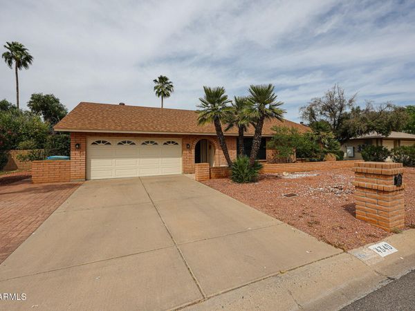 4340 W MICHIGAN Avenue W, Glendale, AZ 85308