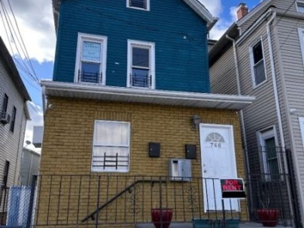 748 Trumbull St, Unit 2, Elizabeth, NJ 07201