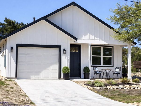 729 Canyon Bend, Canyon Lake, TX 78133