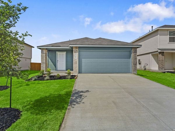 4263 marjoram, Von Ormy, TX 78073