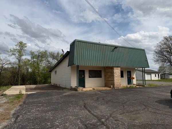 12 Old Huntsville Rd , Fayetteville, TN 37334